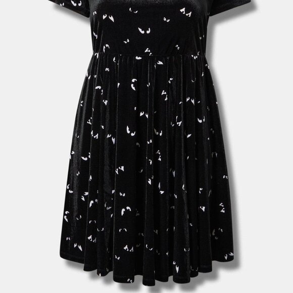 🎃NWT VINTAGE TORRID HAUNTED MANSION VELVET COLLAR DRESS - DISNEY HALLOWEEN - Picture 11 of 15